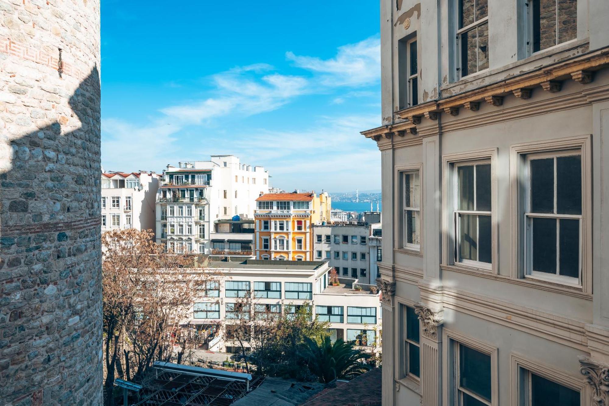 Kuledibi Suites, Historical 2-bedroom No-3 Apartment Istanbul